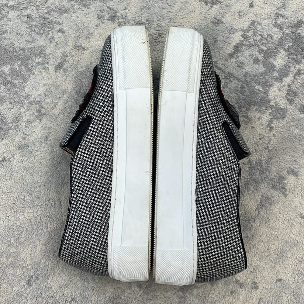Charlotte Olympia Alex Houndstooth Broken Heart Platform Sneakers Slip On - Picture 9 of 10